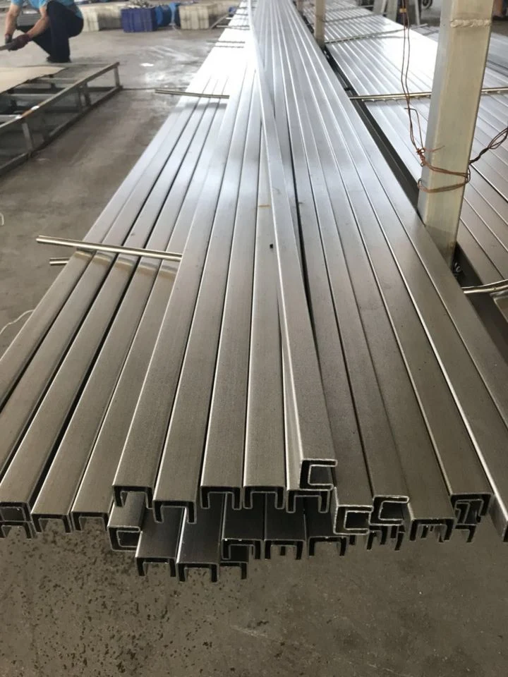 Stainless Steel Square Slot Pipe Fitting